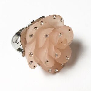 Boutique Festival Peach Rhinestone Large Flower Ring Costume Jewelry